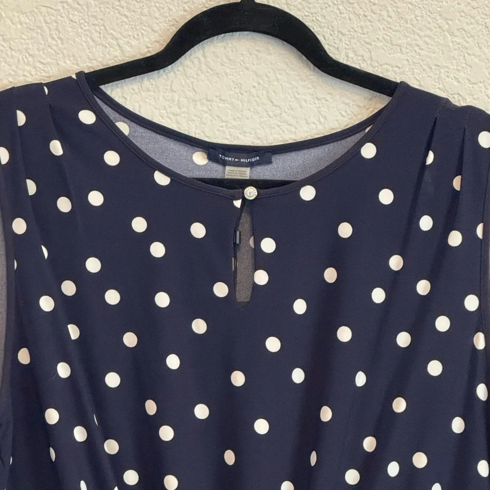 Top Tommy Hilfiger NWT XL - Picture 2 of 5